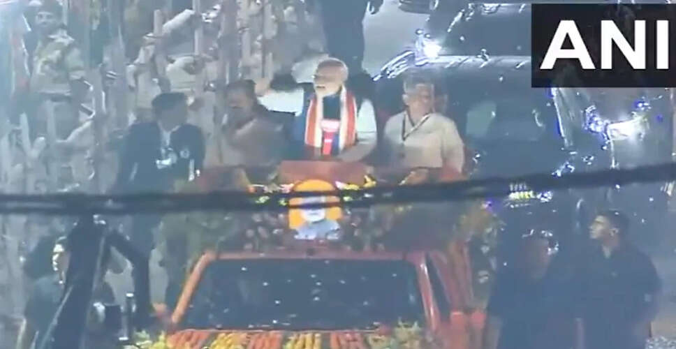 प्रधानमंत्री मोदी का पटना में भव्य रोड शो, एनडीए के चुनावी अभियान की शुरुआत