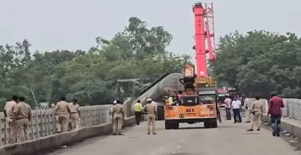 वडोदरा पुल ढहने से बढ़ा मृतकों का आंकड़ा, पीएम मोदी ने की सहायता की घोषणा