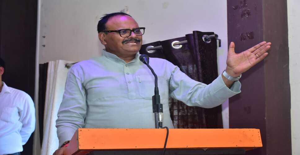 यूपी में सभी तरह के कैंसर का हो रहा इलाज : उप मुख्यमंत्री ब्रजेश पाठक