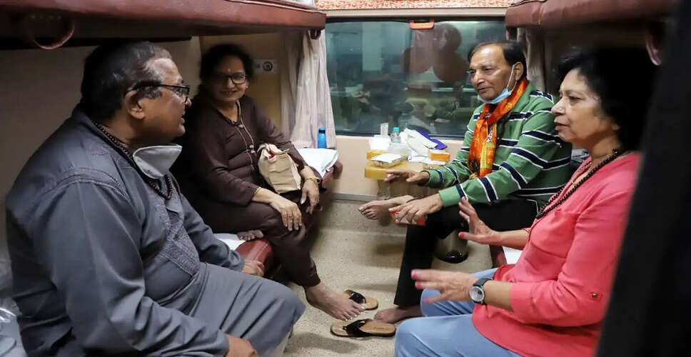 आईआरसीटीसी को एफएसएसएआई का नोटिस: ट्रेन के शौचालय में बर्तन धोने का मामला