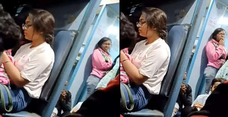 ट्रेन में धूम्रपान करती लड़की का वीडियो हुआ वायरल, रेलवे पर उठे सवाल
