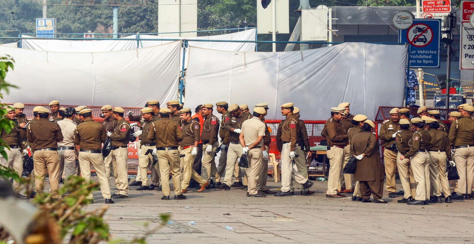 दिल्ली में कार बम धमाके की जांच में आतंकवाद का नया 'व्हाइट-कॉलर' मॉड्यूल