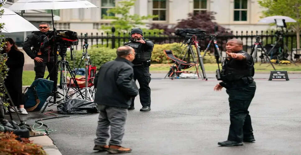 व्हाइट हाउस की चुप्पी: क्या अमेरिका की रणनीति में है बड़ा बदलाव?