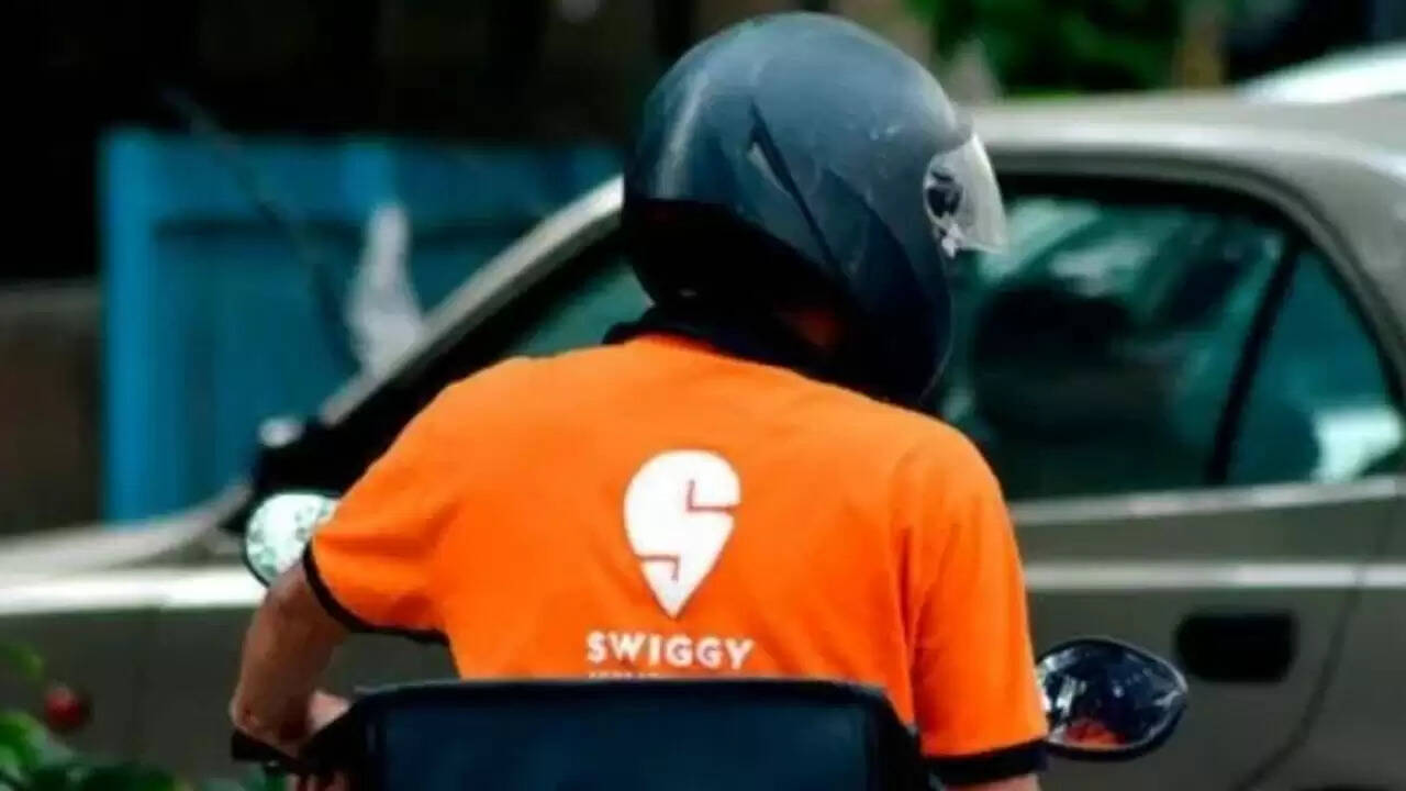स्विगी-जोमैटो डिलीवरी वर्कर्स की 31 दिसंबर को हड़ताल की घोषणा