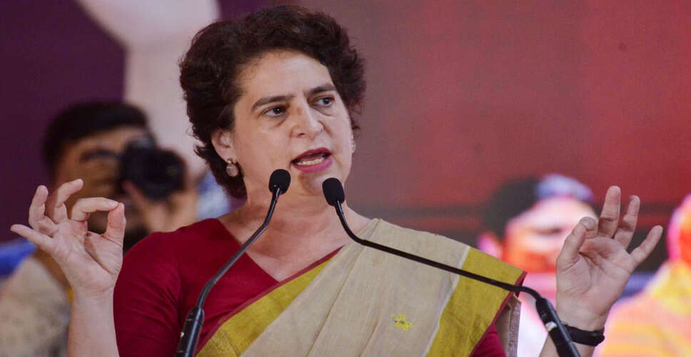 प्रियंका गांधी ने वायनाड भूस्खलन पीड़ितों के ऋण माफी पर मोदी सरकार की आलोचना की