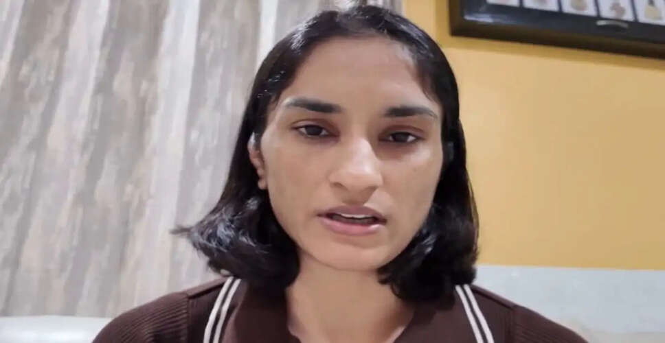 विनेश फोगाट ने कुश्ती संघ के खिलाफ खोला अपना दर्द, खुद को बताया विक्टिम