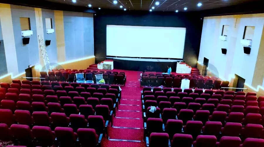 असम में सिंगल-स्क्रीन थियेटर्स की वापसी: ज़ुबीन गर्ग की अंतिम फिल्म का जादू