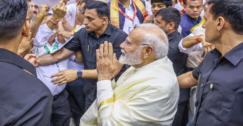 प्रधानमंत्री मोदी का स्वदेशी उत्पादों को बढ़ावा देने का आह्वान