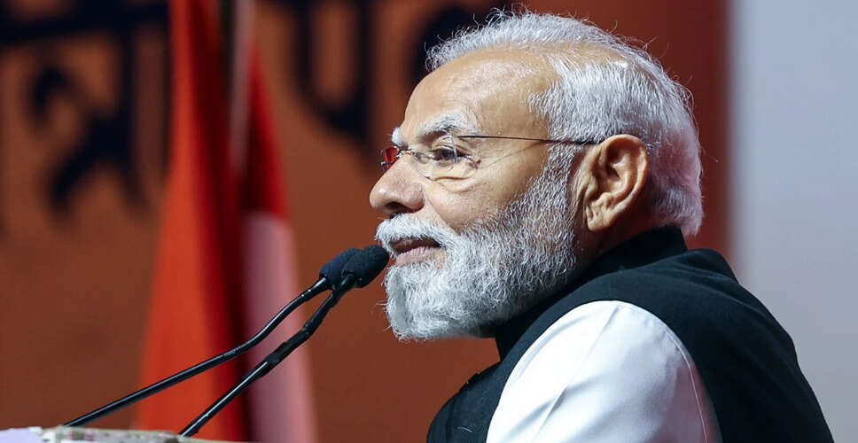 प्रधानमंत्री मोदी का पश्चिम बंगाल दौरा: SIR विवाद के बीच जनसभा और विकास परियोजनाओं का उद्घाटन
