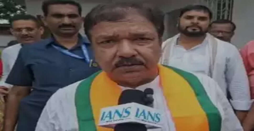 बाढ़ से निपटने के लिए सारी तैयारियां कर ली गई हैं : दिलीप जायसवाल