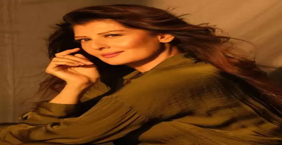 संगीता बिजलानी:  प्यार में मिला धोखा तो 14 साल बाद टूटी शादी, उथल-पुथल भरी रही एक्ट्रेस की जिंदगी