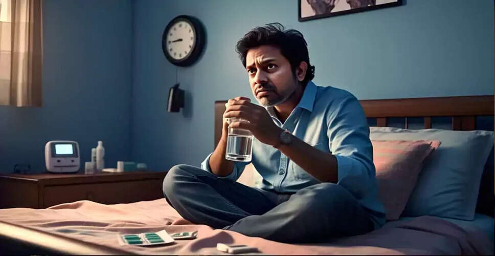 रात में पानी पीने के स्वास्थ्य पर प्रभाव: जानें क्या करें और क्या न करें