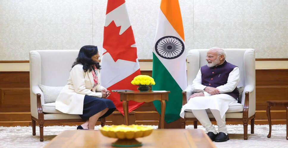 भारत-कनाडा संबंधों को नई गति देने की दिशा में मोदी और अनंद की बैठक