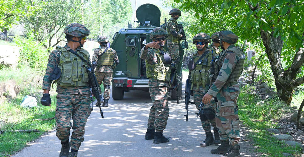 जम्मू-कश्मीर में सेना ने घुसपैठ की कोशिश को किया नाकाम, एक जवान शहीद
