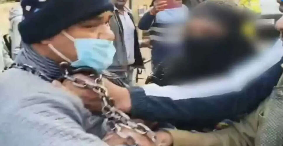इंदौर कोर्ट में महिला ने आरोपी की पिटाई की, राजनीतिक दबाव का आरोप