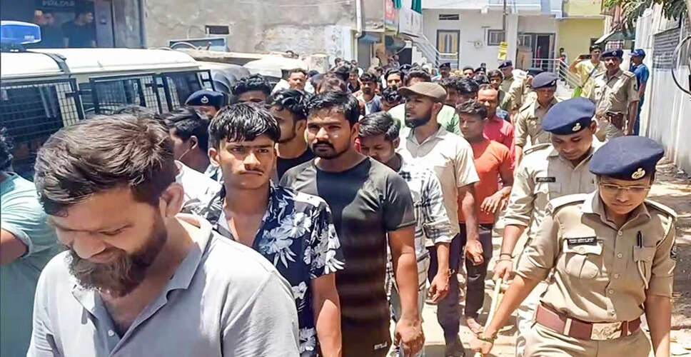 भारत में बांग्लादेशी अवैध प्रवासियों की धरपकड़ का अभियान तेज