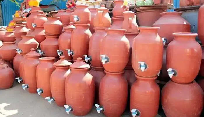 गर्मी में मिट्टी के मटके का पानी: स्वास्थ्य के लिए फायदेमंद