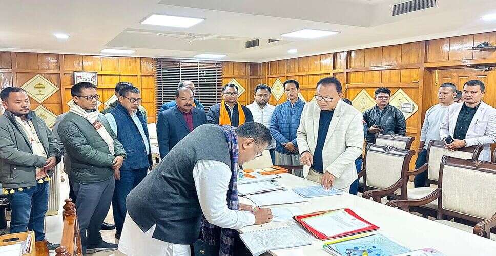 आसाम में छह समुदायों को अनुसूचित जनजाति का दर्जा देने का विरोध