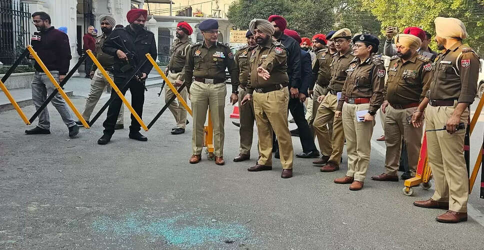 पंजाब पुलिस ने अंतरराष्ट्रीय नशा तस्करी नेटवर्क का भंडाफोड़ किया