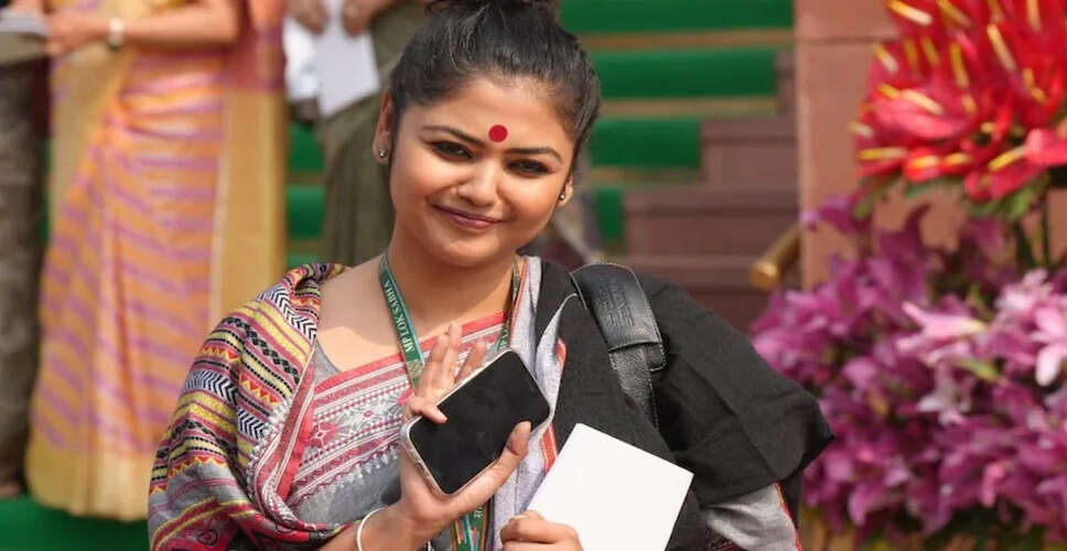 पश्चिम बंगाल की राजनीति में सयानी घोष का बढ़ता प्रभाव