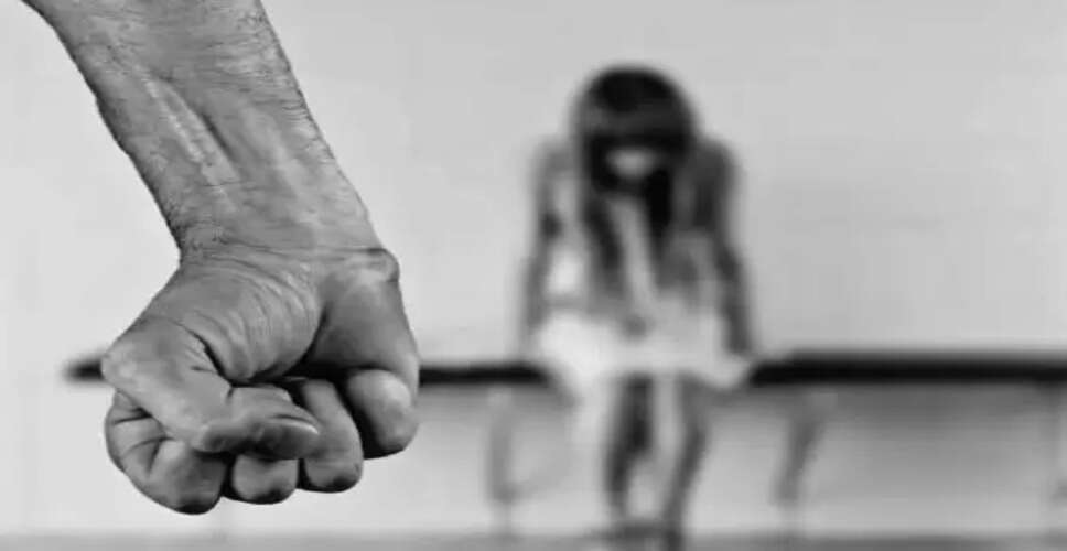 पश्चिम बंगाल में महिला के साथ बर्बरता: पोर्न फिल्म में काम करने से किया इनकार