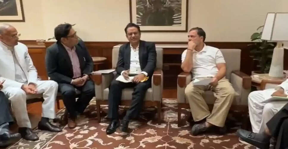 राहुल गांधी ने व्यापारियों की समस्याओं पर जताई चिंता, बीजेपी पर लगाया आरोप