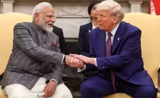 भारत से iPhone का रिकॉर्ड निर्यात: अमेरिका के साथ व्यापारिक संबंधों में मजबूती