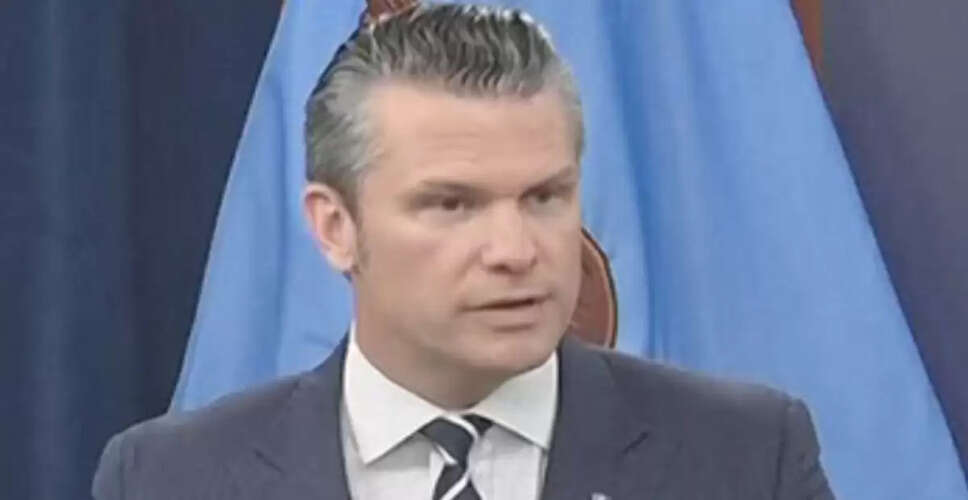 अमेरिका ने ईरान पर हवाई हमलों का बंकर-बस्टर फुटेज साझा किया