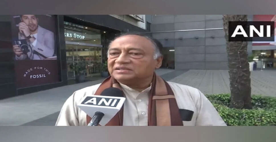 कांग्रेस ने लक्ष्मण सिंह को पार्टी से निष्कासित किया