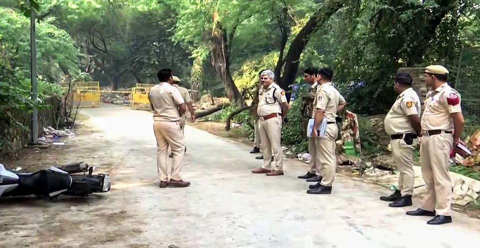 दिल्ली में गैंगस्टर पर गोलीबारी के मामले में दो शार्पशूटर गिरफ्तार