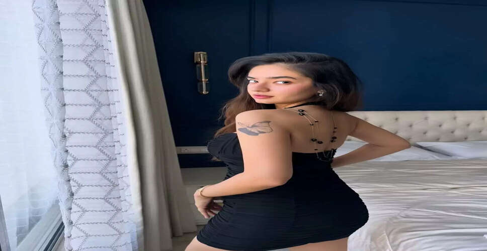 अनुष्का सेन का नया फोटोशूट: फैंस की नजरें नहीं हट रही हैं