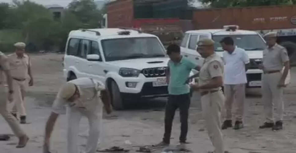 दौसा में भीषण सड़क हादसा, पिकअप और कंटेनर की टक्कर में 11 लोगों की मौत