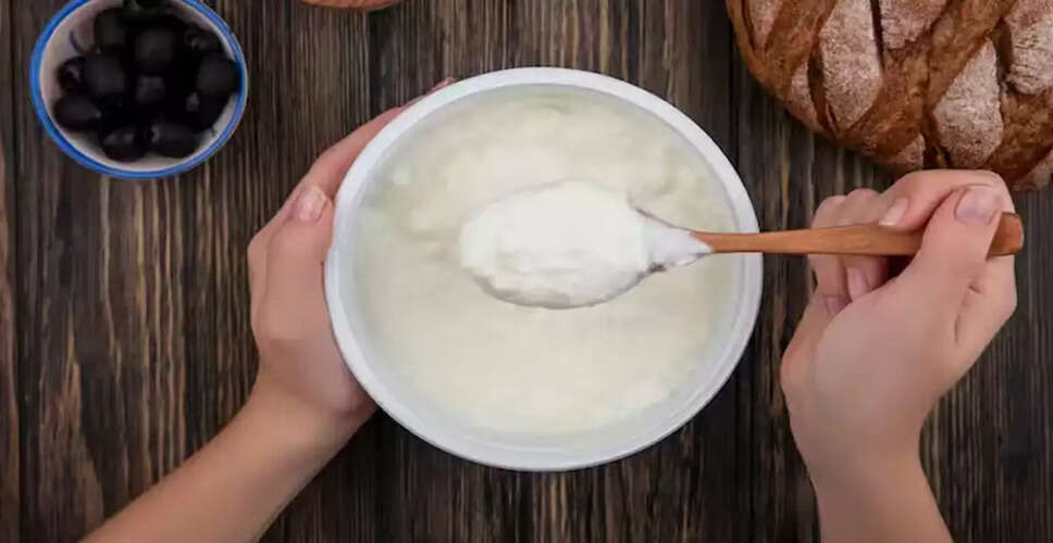 दही के साथ खाने में सावधानी: जानें किन खाद्य पदार्थों से करें परहेज