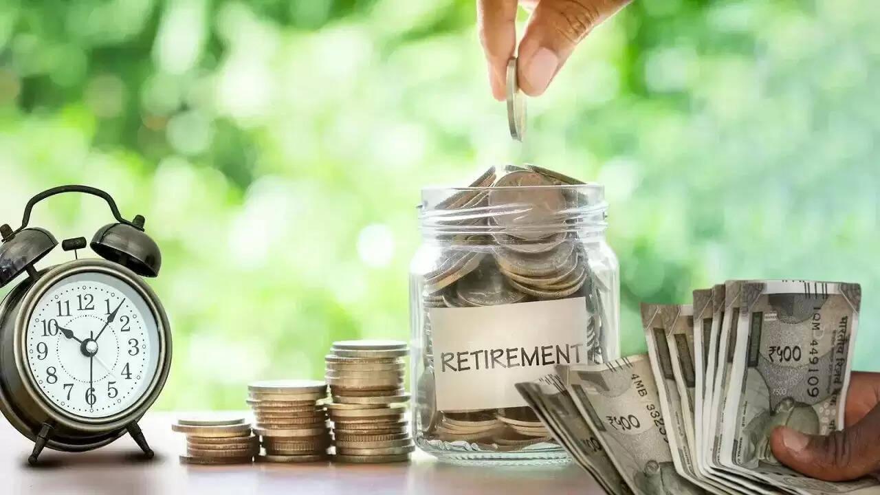 जल्दी रिटायरमेंट का FIRE मॉडल: आर्थिक स्वतंत्रता का सरल तरीका