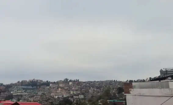 हिमाचल प्रदेश में बारिश और बर्फबारी का पूर्वानुमान, अलर्ट जारी