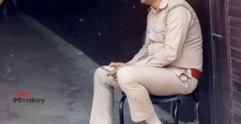 फर्जी जीएसटी इंस्पेक्टर बनकर गांव में छाया युवक, शादी के बाद खुली सच्चाई