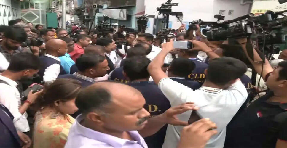 ममता बनर्जी के आवास पर सीआईडी की जांच, अभिषेक बनर्जी का बयान दर्ज