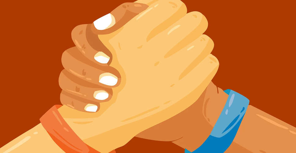 सूरत में दो परिवारों की 80 साल पुरानी दोस्ती का अनोखा उदाहरण