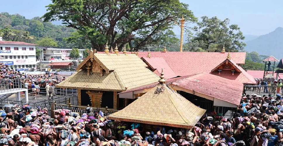 सबरीमाला मंदिर में सोने की चोरी: पूर्व अधिकारी की गिरफ्तारी