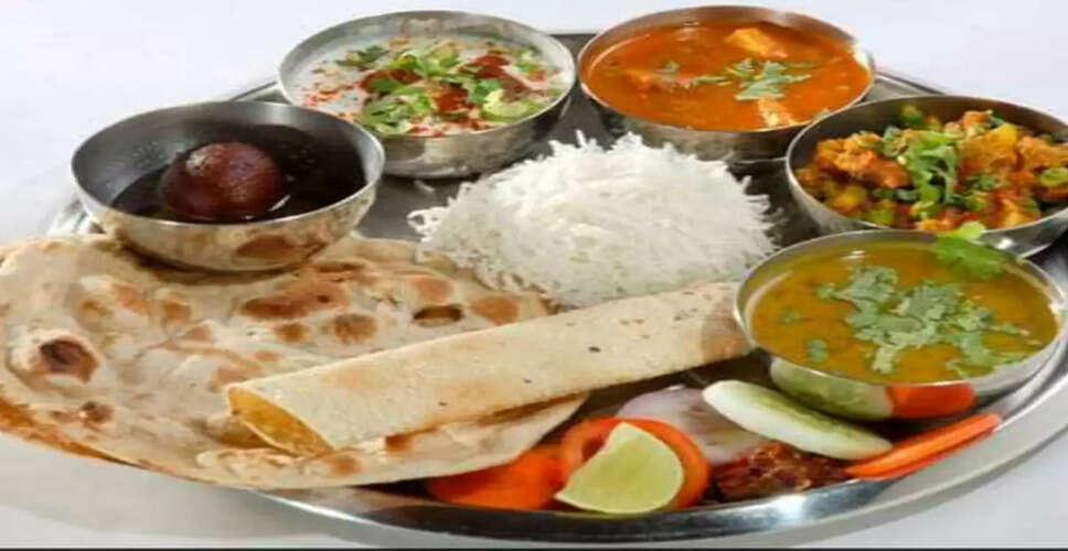 बासी खाने के फायदे: जानें कैसे बचे हुए भोजन को करें उपयोगी