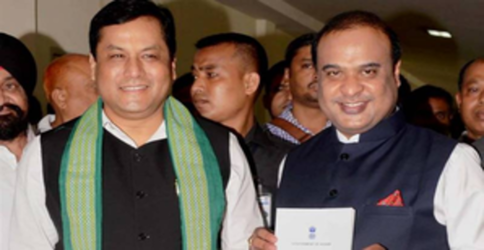 असम सीएम हिमंता बिस्वा सरमा ने केंद्रीय मंत्री सर्बानंद सोनोवाल से चुनाव की तैयारियों पर की चर्चा