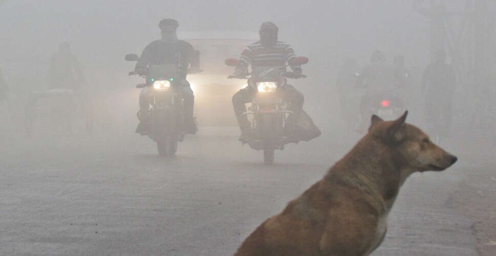 दिल्ली-NCR में घने कोहरे और प्रदूषण से बढ़ी मुश्किलें