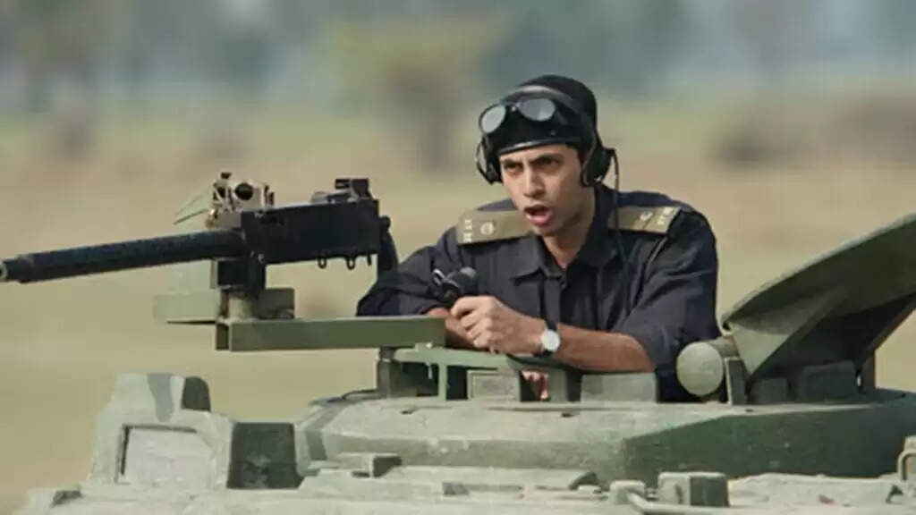 धर्मेंद्र की अंतिम फिल्म 'इक्कीस': एक अनकही कहानी