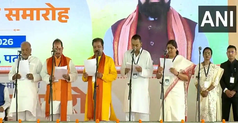 बिहार में मंत्रिमंडल विस्तार: नीतीश कुमार के बेटे ने ली मंत्री पद की शपथ