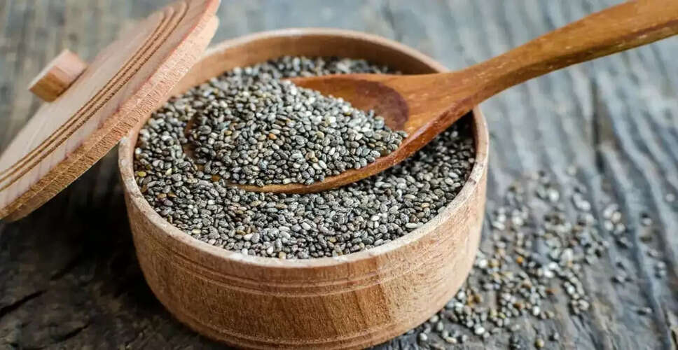चिया सीड्स: फायदे और नुकसान, जानें कब करें परहेज