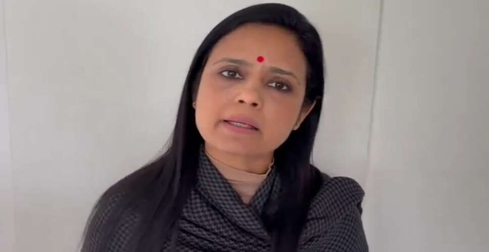 महुआ मोइत्रा ने कोलकाता गैंगरेप पर टीएमसी नेताओं की टिप्पणियों की निंदा की