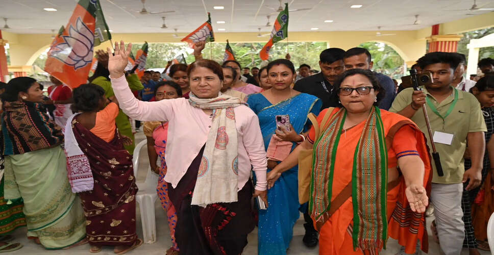 असम विधानसभा में महिलाओं की संख्या में कमी, फिर भी वोटिंग में बढ़त