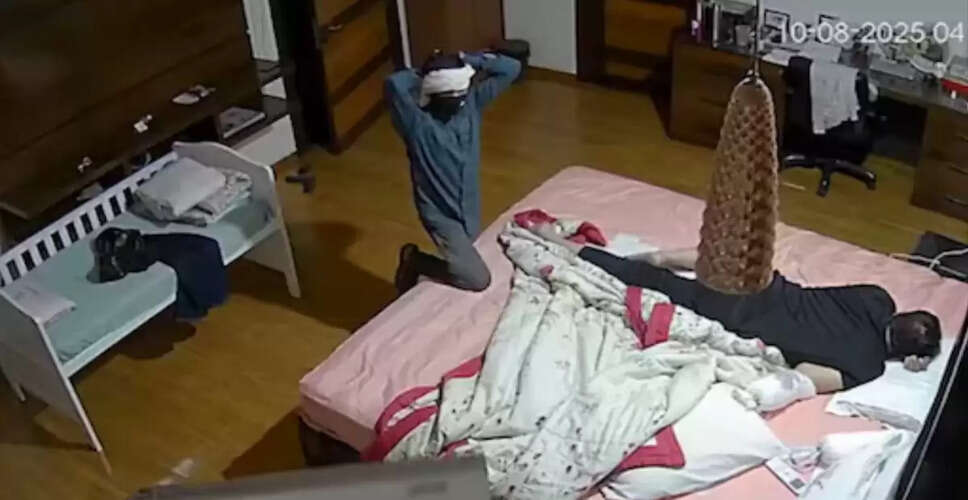 इंदौर में पूर्व न्यायाधीश के घर डकैती: CCTV में कैद हुई वारदात