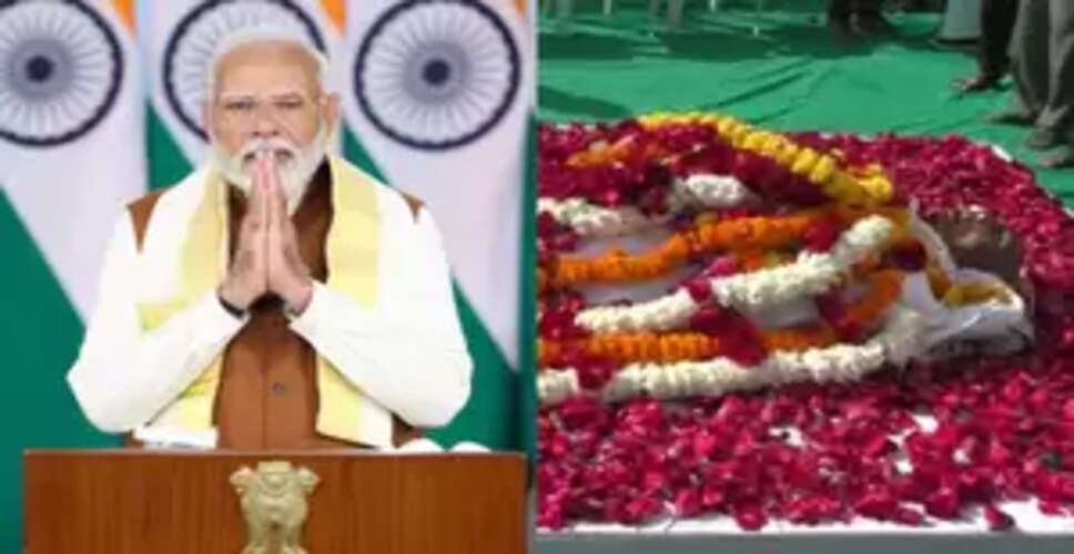 पीएम मोदी ने भाजपा विधायक करसनभाई सोलंकी के निधन पर जताया दुख, कहा- वह हमेशा याद किए जाएंगे