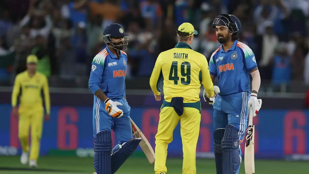 ऑस्ट्रेलिया के खिलाफ ODI सीरीज के लिए भारतीय टीम का ऐलान, 6 फीट से ऊंचे दो खिलाड़ियों को मिला मौका
